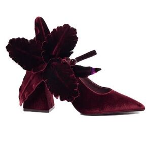 CECELIA MISLEAD FLOWER DARK CHERRY VELVET HEELS